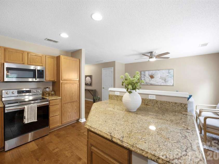 1728 Eagle Ridge Drive, Rock Hill, SC 29732.  MLS# CAR4395113, YatesRealty ID 31316. 
