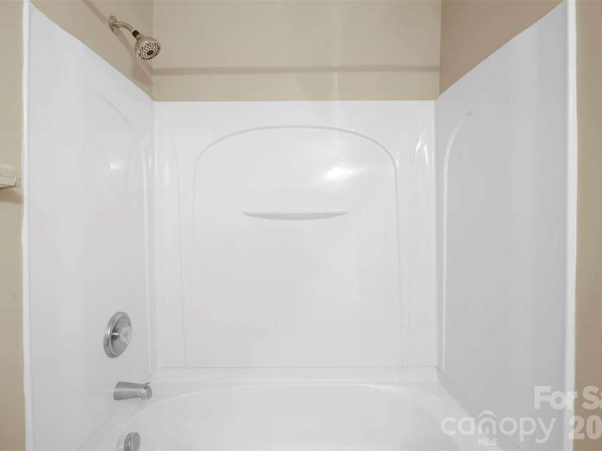 1728 Eagle Ridge Drive, Rock Hill, SC 29732.  MLS# CAR4395113, YatesRealty ID 31316. 