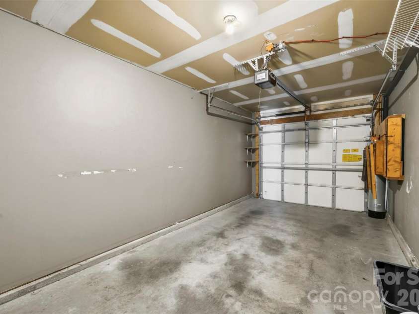 1728 Eagle Ridge Drive, Rock Hill, SC 29732.  MLS# CAR4395113, YatesRealty ID 31316. 