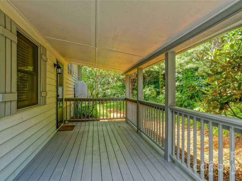 244 Clay Hodges Road, Boone, NC 28607.  MLS# CAR4276571, YatesRealty ID 31316. 