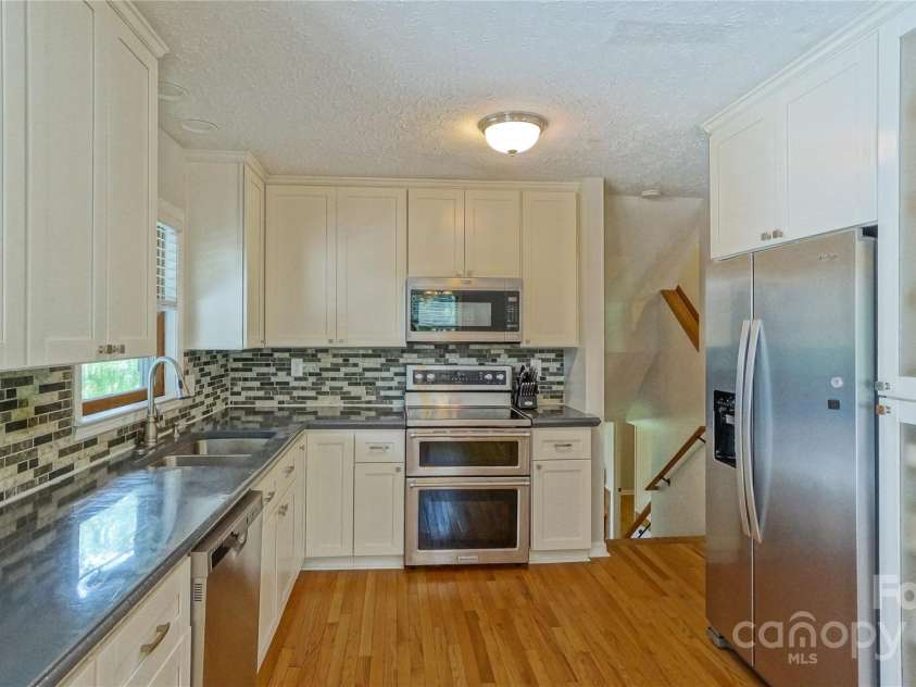 244 Clay Hodges Road, Boone, NC 28607.  MLS# CAR4276571, YatesRealty ID 31316. 