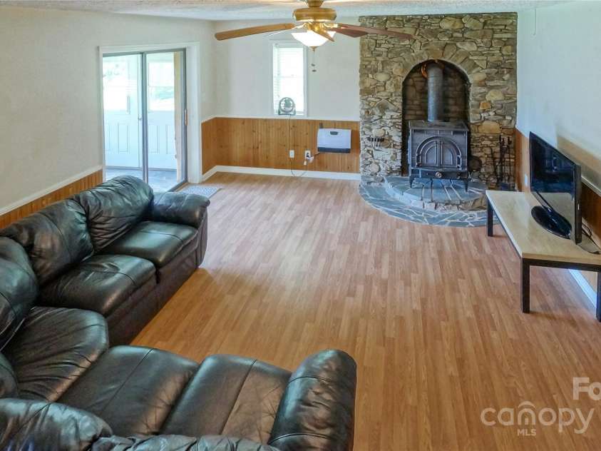 244 Clay Hodges Road, Boone, NC 28607.  MLS# CAR4276571, YatesRealty ID 31316. 