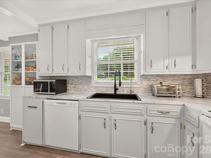 2216 White Store Road, Monroe, NC 28112.  MLS# CAR4390476, YatesRealty ID 31317. 