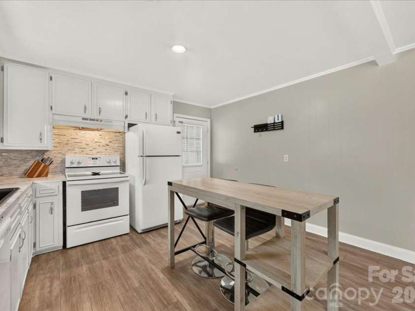 2216 White Store Road, Monroe, NC 28112.  MLS# CAR4390476, YatesRealty ID 31317. 