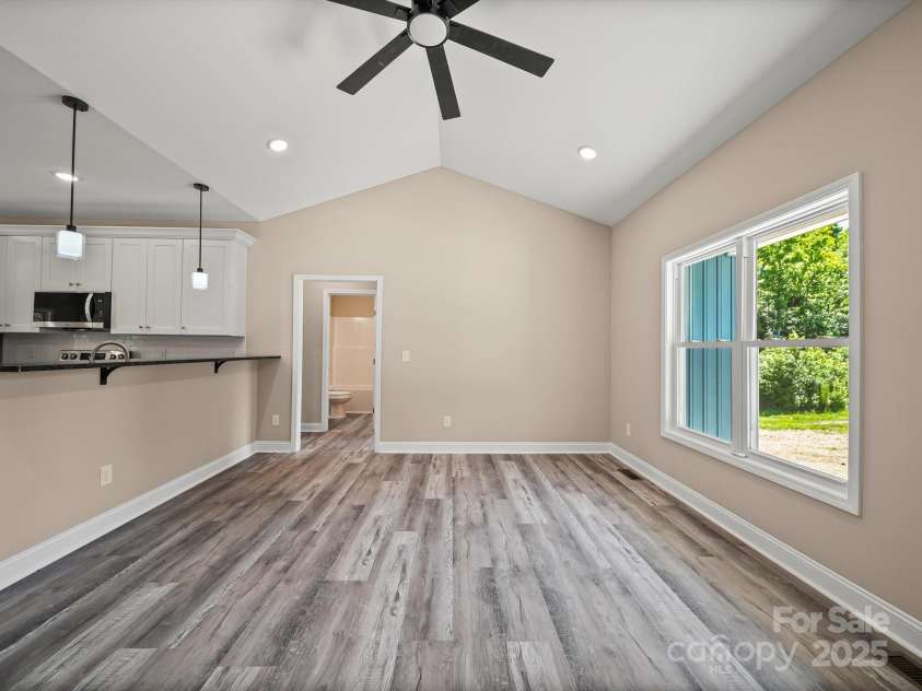 205 Hill Avenue, Albemarle, NC 28001.  MLS# CAR4278503, YatesRealty ID 31318. Living Room