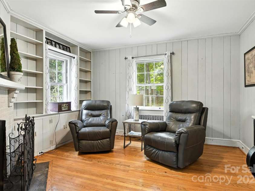 1412 Mimosa Lane, Lenoir, NC 28645.  MLS# CAR4281872, YatesRealty ID 31319. 