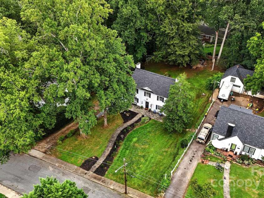 1412 Mimosa Lane, Lenoir, NC 28645.  MLS# CAR4281872, YatesRealty ID 31319. 