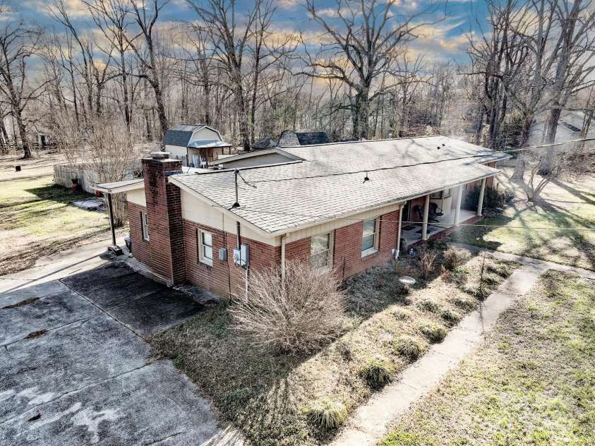 624 Patricia Avenue, Harrisburg, NC 28075.  MLS# CAR4228502, YatesRealty ID 3132. 