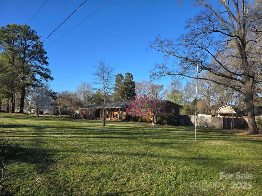 624 Patricia Avenue, Harrisburg, NC 28075.  MLS# CAR4228502, YatesRealty ID 3132. 