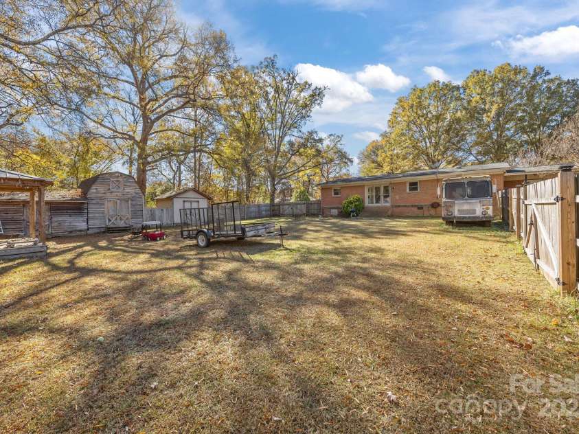 624 Patricia Avenue, Harrisburg, NC 28075.  MLS# CAR4321459, YatesRealty ID 3132. 