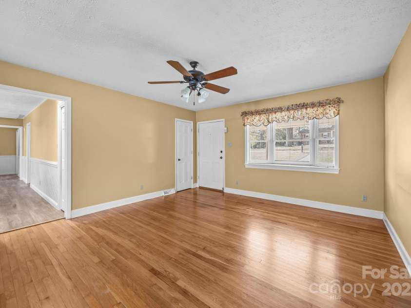 624 Patricia Avenue, Harrisburg, NC 28075.  MLS# CAR4321459, YatesRealty ID 3132. 