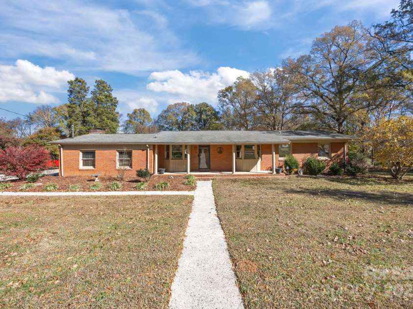 624 Patricia Avenue, Harrisburg, NC 28075.  MLS# CAR4321459, YatesRealty ID 3132. 