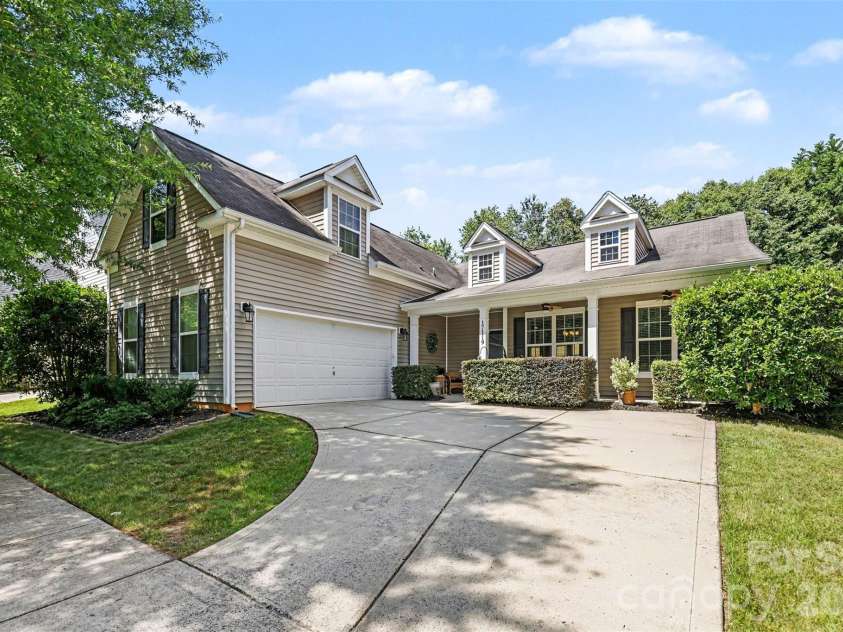 17119 Caldwell Track Drive, Huntersville, NC 28078.  MLS# CAR4394007, YatesRealty ID 31320. 
