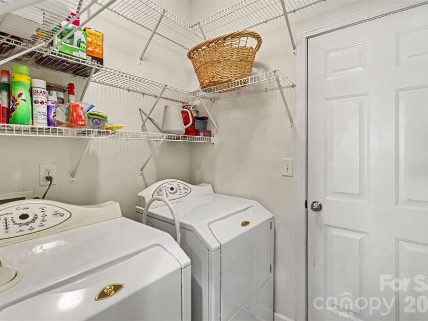 17119 Caldwell Track Drive, Huntersville, NC 28078.  MLS# CAR4394007, YatesRealty ID 31320. 