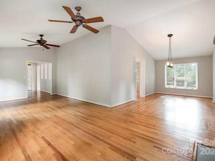 3717 Smokerise Hill Drive, Charlotte, NC 28277.  MLS# CAR4287117, YatesRealty ID 31320. 