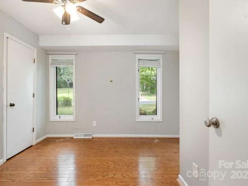 3717 Smokerise Hill Drive, Charlotte, NC 28277.  MLS# CAR4287117, YatesRealty ID 31320. 