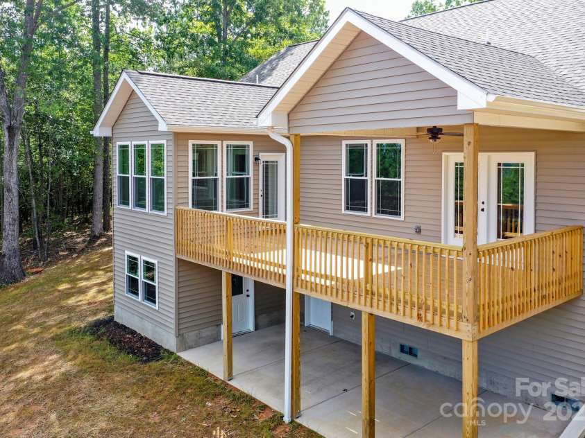 160 Northridge Drive, Rutherfordton, NC 28139.  MLS# CAR4270061, YatesRealty ID 31323. 