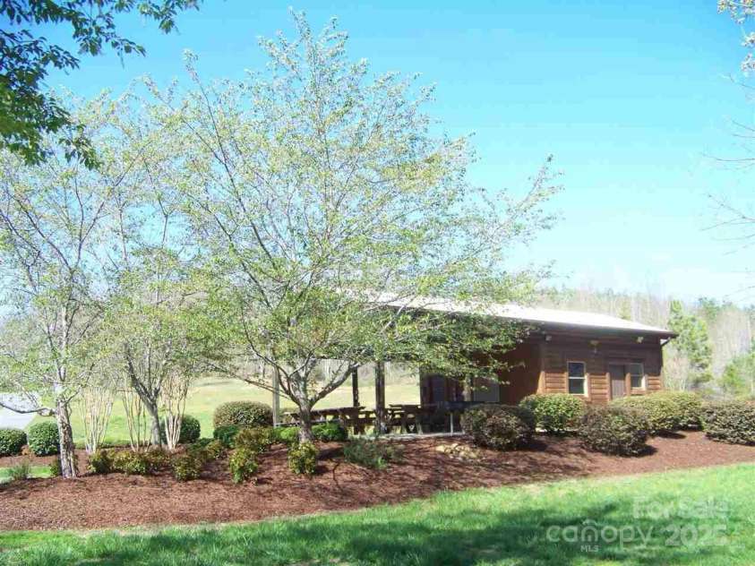 160 Northridge Drive, Rutherfordton, NC 28139.  MLS# CAR4270061, YatesRealty ID 31323. Common area
