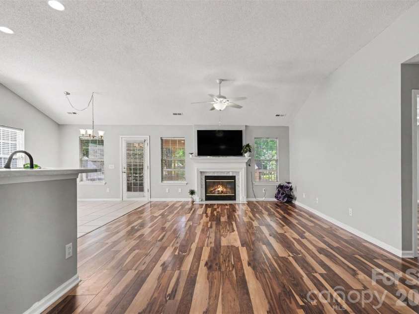 526 Carlisle Drive, Indian Trail, NC 28079.  MLS# CAR4374572, YatesRealty ID 31323. 