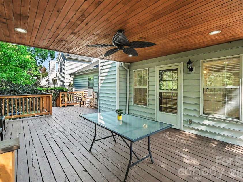 526 Carlisle Drive, Indian Trail, NC 28079.  MLS# CAR4374572, YatesRealty ID 31323. 