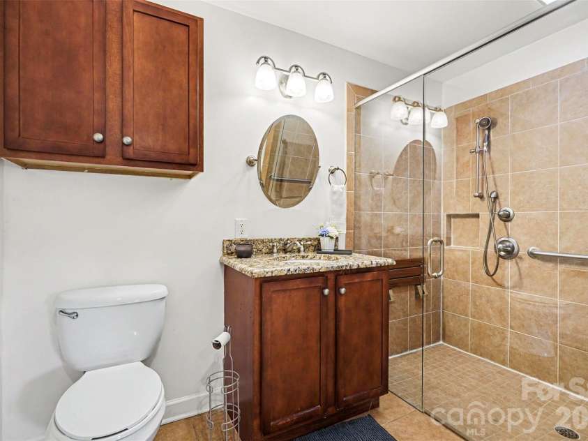 6826 Teal Drive, Denver, NC 28037.  MLS# CAR4395169, YatesRealty ID 31324. 