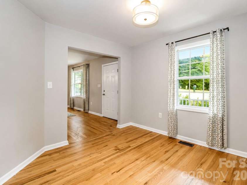 7371 Summit Drive, Denver, NC 28037.  MLS# CAR4392872, YatesRealty ID 31326. 