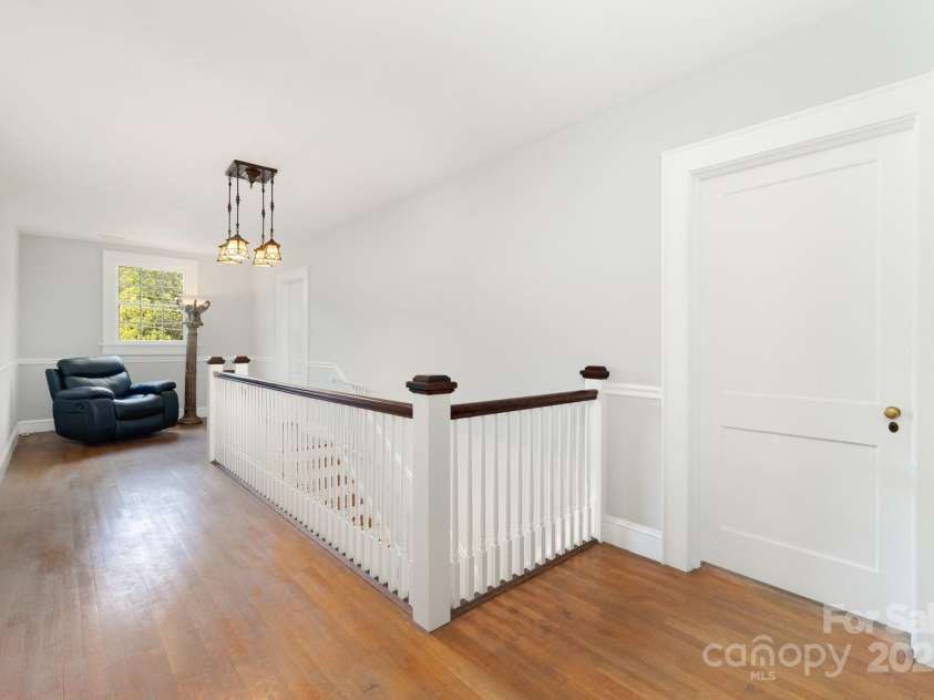 761 Center Street, Statesville, NC 28677.  MLS# CAR4281554, YatesRealty ID 31328. 