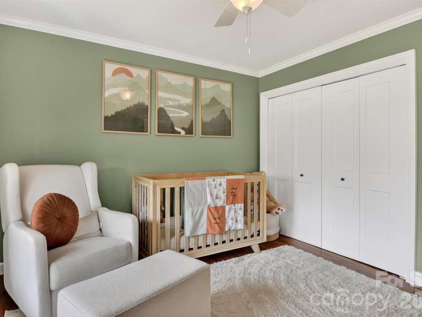 601 Pennell Street, Lenoir, NC 28645.  MLS# CAR4274265, YatesRealty ID 3133. 