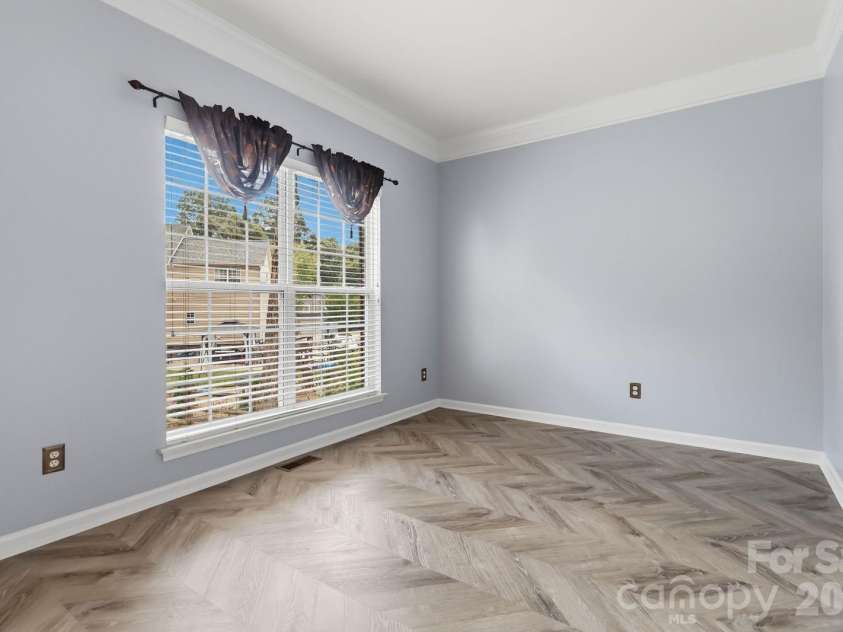 10606 Augustine Hill Lane, Charlotte, NC 28227.  MLS# CAR4394467, YatesRealty ID 31330. 