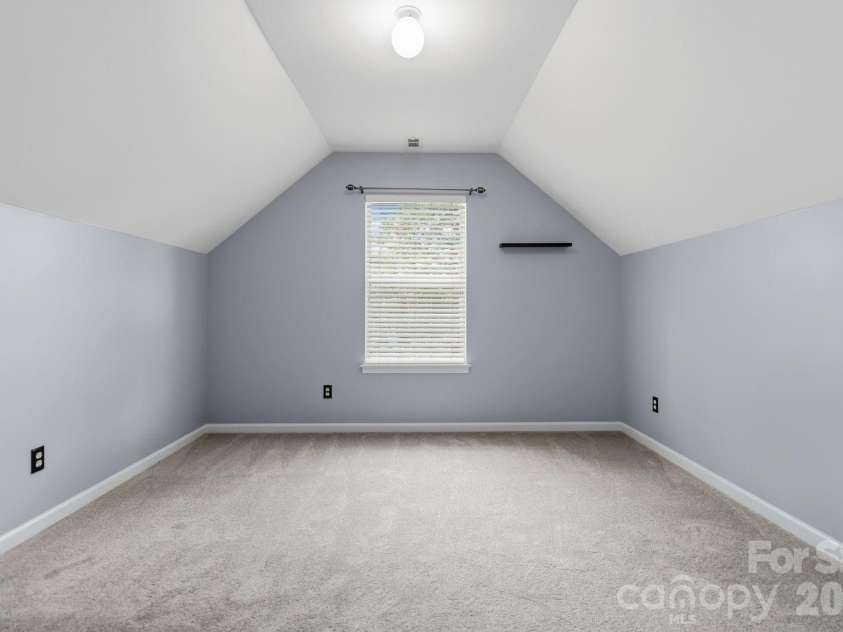 10606 Augustine Hill Lane, Charlotte, NC 28227.  MLS# CAR4394467, YatesRealty ID 31330. 