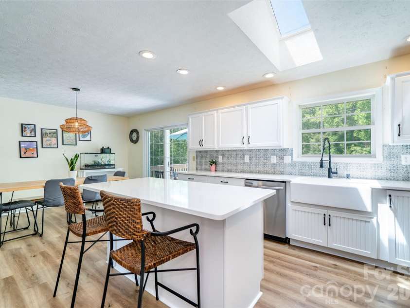 7 Firestone Court, Etowah, NC 28729.  MLS# CAR4383337, YatesRealty ID 31331. 