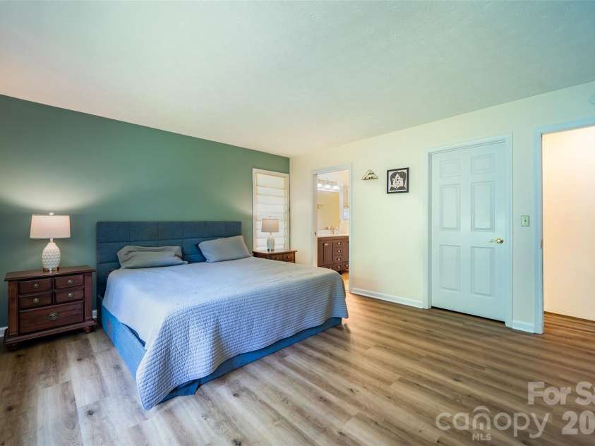 7 Firestone Court, Etowah, NC 28729.  MLS# CAR4383337, YatesRealty ID 31331. 