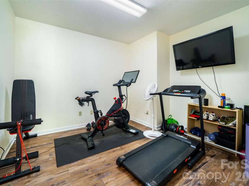 7 Firestone Court, Etowah, NC 28729.  MLS# CAR4383337, YatesRealty ID 31331. 