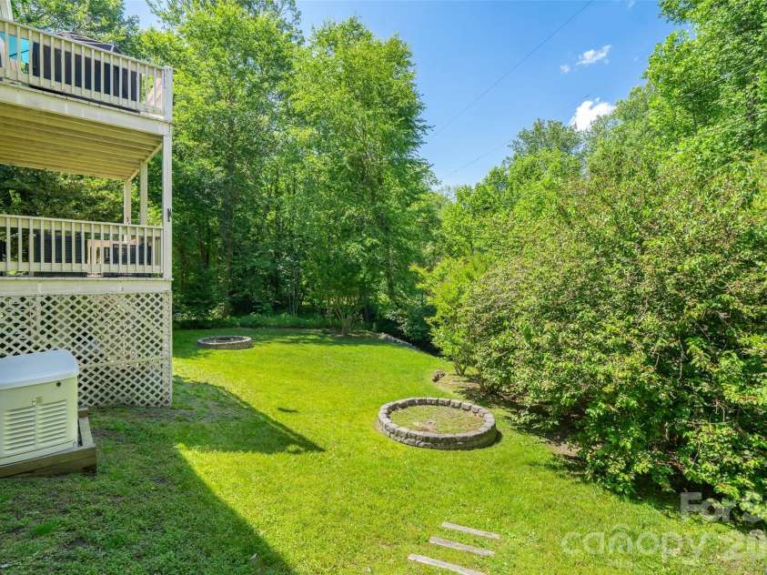 7 Firestone Court, Etowah, NC 28729.  MLS# CAR4383337, YatesRealty ID 31331. 