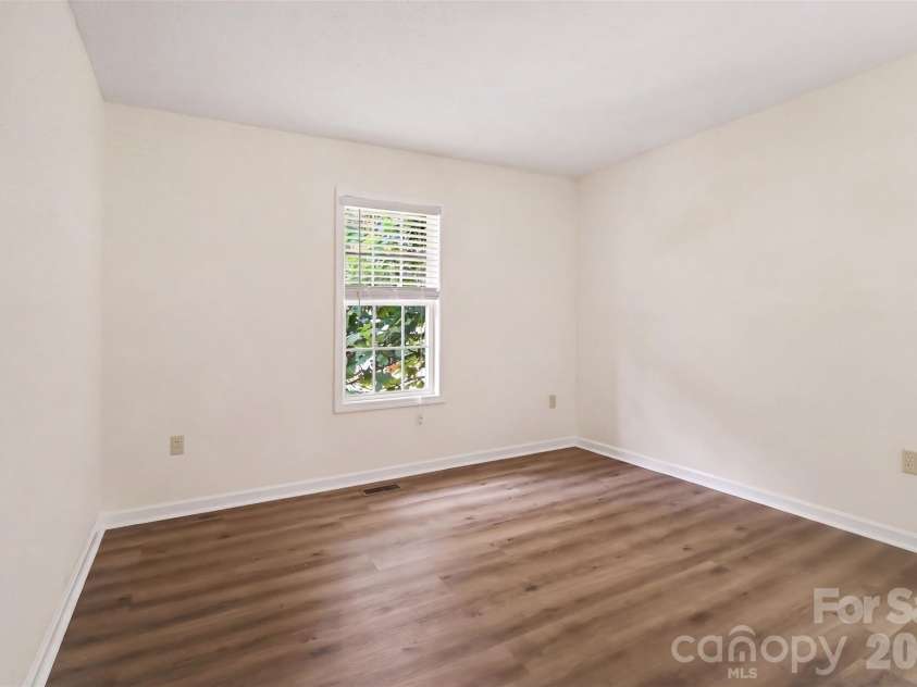 7 Firestone Court, Etowah, NC 28729.  MLS# CAR4424060, YatesRealty ID 31331. 