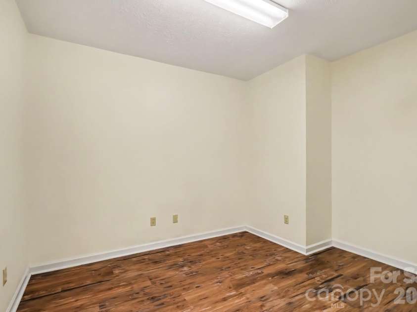 7 Firestone Court, Etowah, NC 28729.  MLS# CAR4424060, YatesRealty ID 31331. 