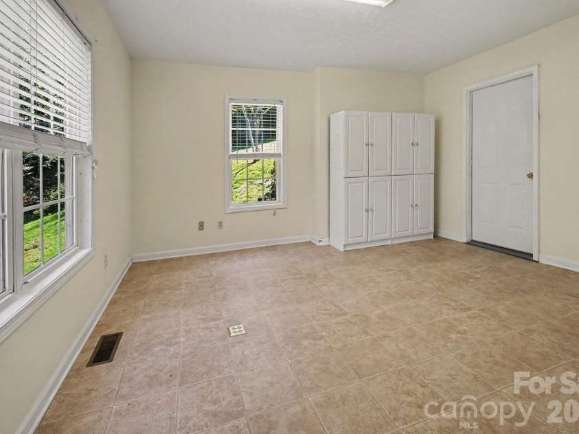 7 Firestone Court, Etowah, NC 28729.  MLS# CAR4424060, YatesRealty ID 31331. 