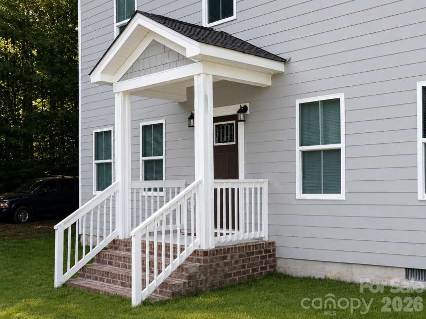 7205 Sagebrush Circle, Concord, NC 28025.  MLS# CAR4381462, YatesRealty ID 31333. 