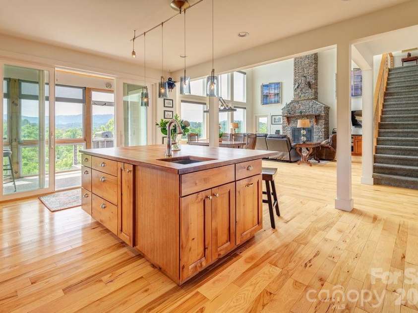18 Adas Way, Weaverville, NC 28787.  MLS# CAR4385497, YatesRealty ID 31334. A second kitchen sink with garbage disposal provides flexibility for the home cook 