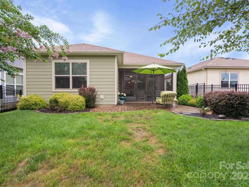 5184 Looking Glass Trail, Denver, NC 28037.  MLS# CAR4272834, YatesRealty ID 31335. 