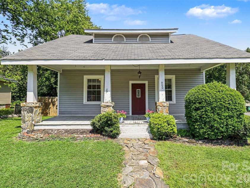 900 Cone Avenue, Pineville, NC 28134.  MLS# CAR4392186, YatesRealty ID 31335. 