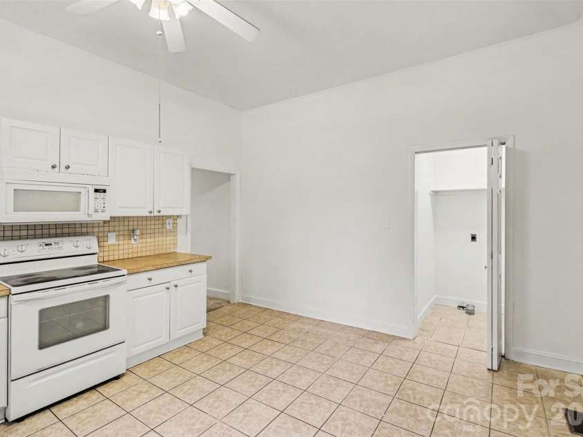 900 Cone Avenue, Pineville, NC 28134.  MLS# CAR4392186, YatesRealty ID 31335. 