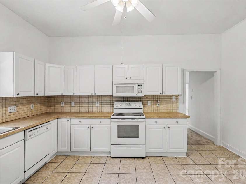 900 Cone Avenue, Pineville, NC 28134.  MLS# CAR4392186, YatesRealty ID 31335. 