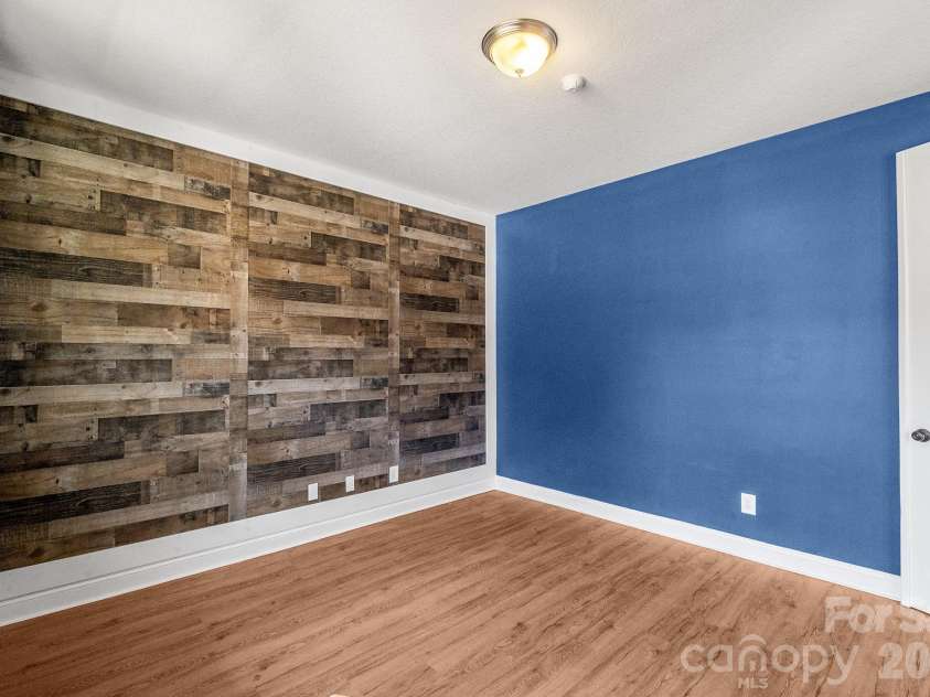 13213 Reunion Street, Charlotte, NC 28278.  MLS# CAR4392263, YatesRealty ID 31336. 