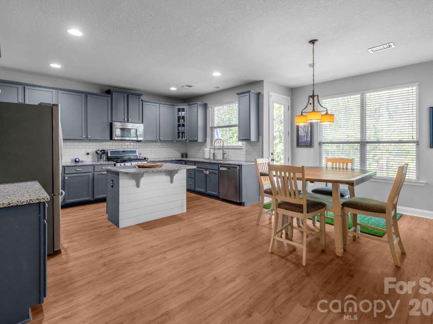 13213 Reunion Street, Charlotte, NC 28278.  MLS# CAR4392263, YatesRealty ID 31336. 