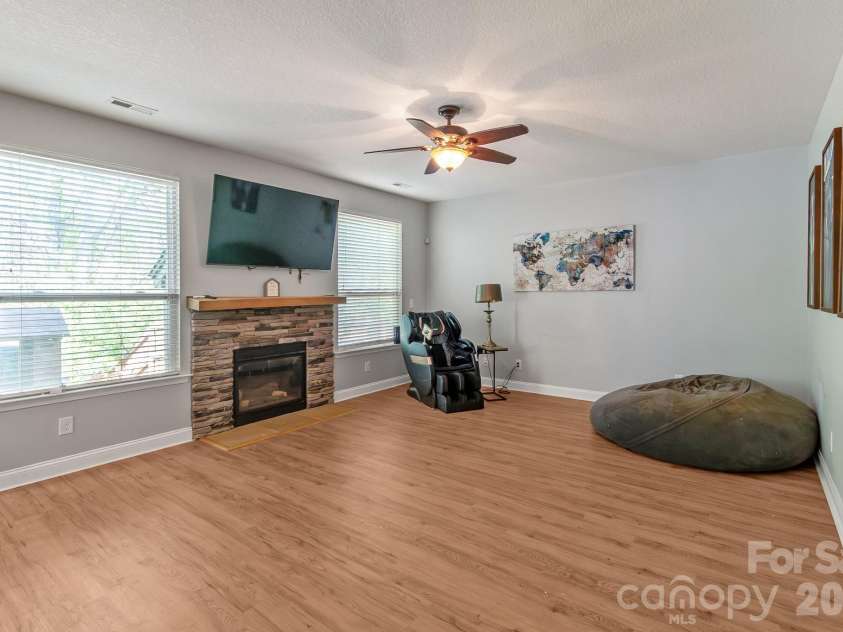 13213 Reunion Street, Charlotte, NC 28278.  MLS# CAR4392263, YatesRealty ID 31336. 
