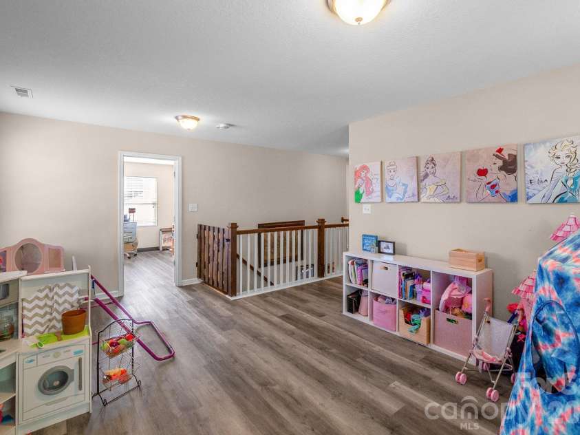 13213 Reunion Street, Charlotte, NC 28278.  MLS# CAR4392263, YatesRealty ID 31336. 