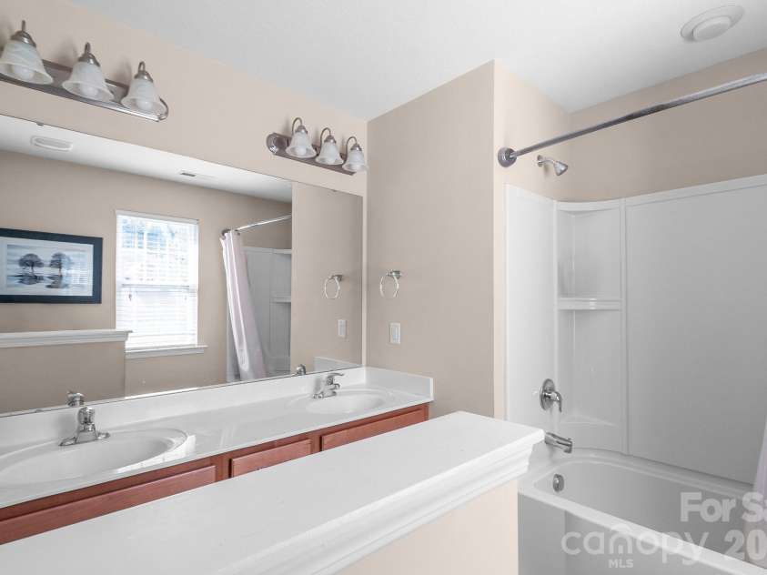 13213 Reunion Street, Charlotte, NC 28278.  MLS# CAR4392263, YatesRealty ID 31336. 