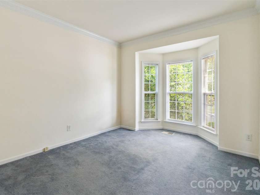 2725 Billings Park Drive, Charlotte, NC 28213.  MLS# CAR4392568, YatesRealty ID 31337. 