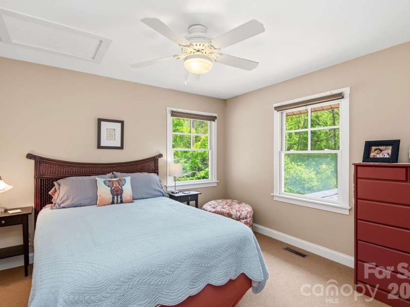 11 Echo Lake Drive, Fairview, NC 28730.  MLS# CAR4387481, YatesRealty ID 31338. Flex Room Currently Used as a Bedroom